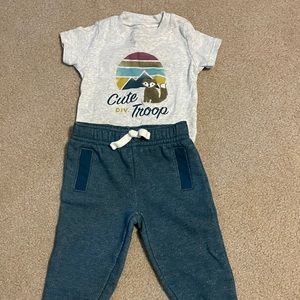 9mo Carters set